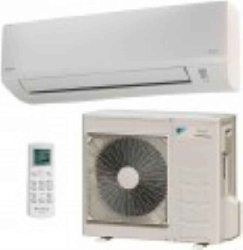 TECNOSHOP Kit condizionatore Daikin KITKIT35NB+SAECO 12000 BTU dual split classe A+